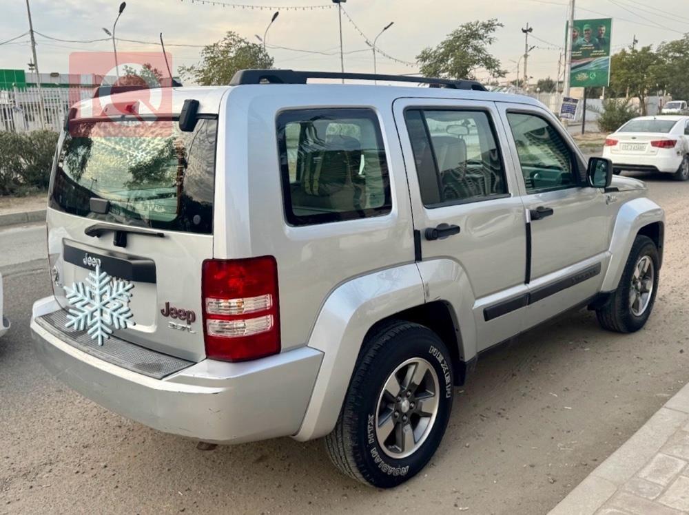 جیپ لیبێرتی